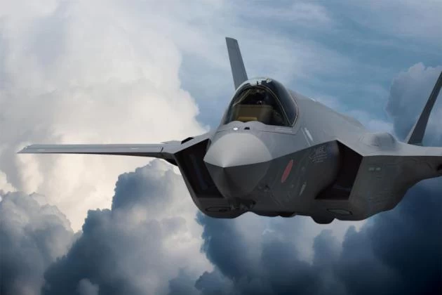 F-35: Οι πρώτοι Αμερικανοί πιλότοι του stealth μαχητικού εξομολογούνται (βίντεο)